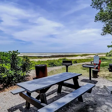 Spa On Port Royal Sound 3322